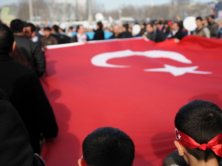 Суд Турции приговорил исполнителя теракта в ночном клубе Стамбула к 40 пожизненным срокам