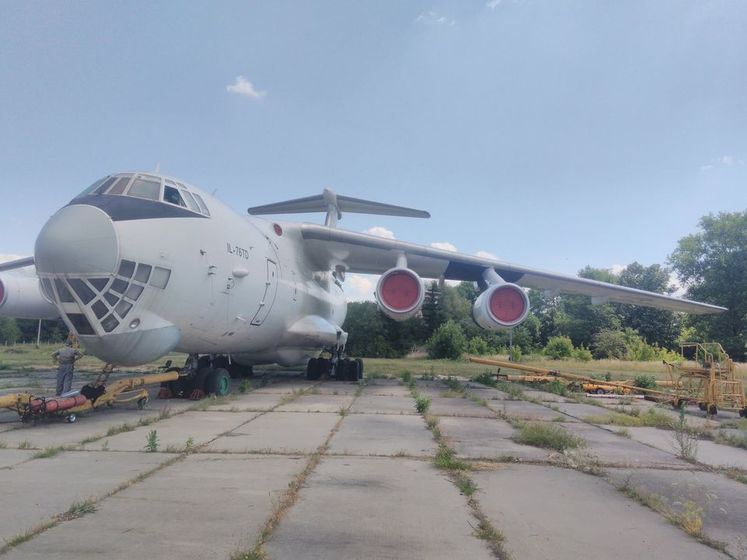 В Украине на открытый аукцион выставят три транспортных самолета Ил-76 – "Укроборонпром"