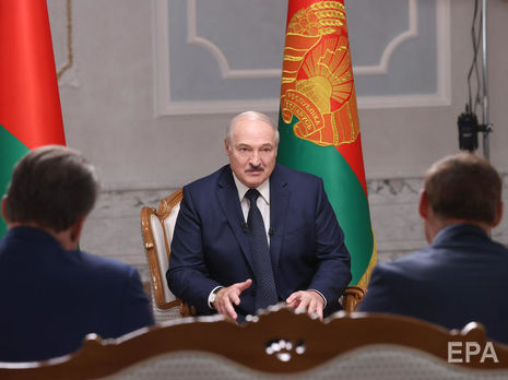 Лукашенко сказал, что оппозиционный совет предлагает катастрофу для Беларуси