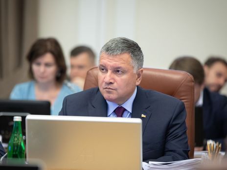 Богдан: Знаю, що останні три місяці активно займаються питанням зняття Авакова