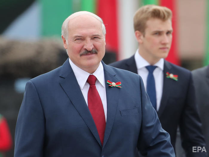 Лукашенко: Владу не для того дають, щоб її взяв, кинув і віддав
