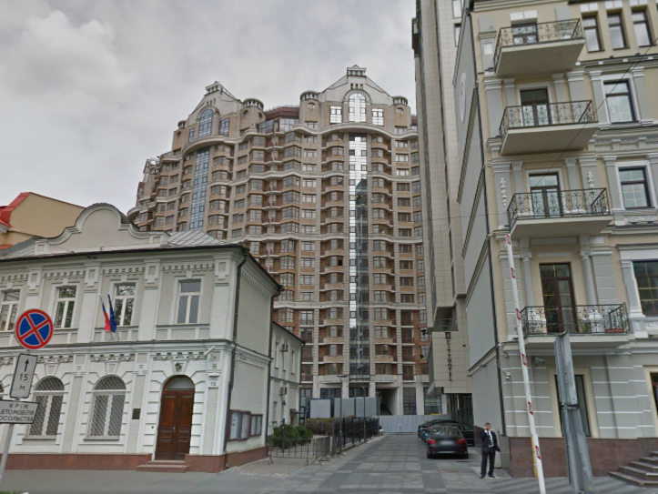 В Киеве совладельцы дома завершили строительство без участия компании-застройщика