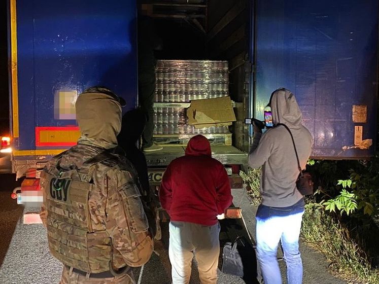 СБУ заблокировала масштабные поставки продуктов питания боевикам "ДНР"