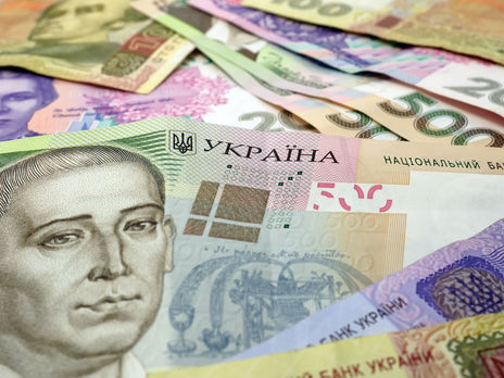 Гривня до євро подешевшала до 33,34 грн/€