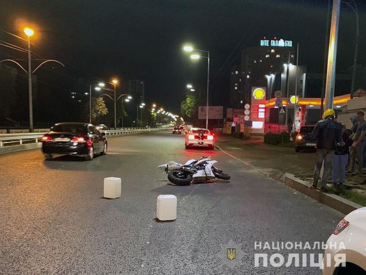 В Киеве в ДТП с участием мотоцикла погибли три человека – полиция