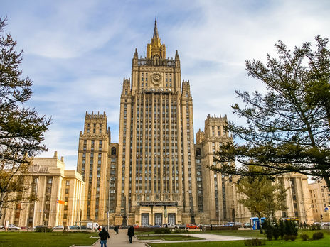 В России назвали спекуляциями заявление США о возвращении Совбезом ООН антииранских санкций