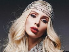 "Утро в Киеве". Loboda сообщила, что находится в столице Украины