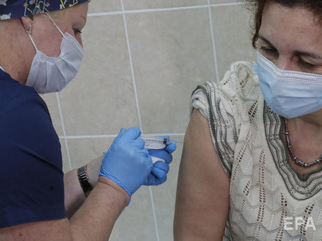 Зараз в РФ проводять клінічні випробування двох вакцин проти коронавірусу