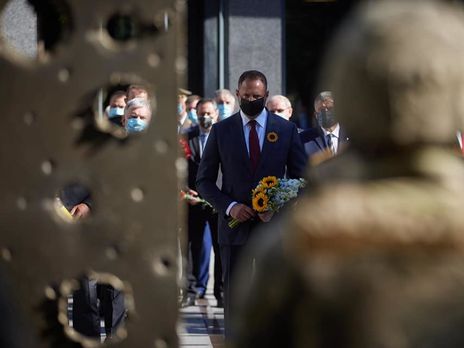 Ермак назвал запланированное сокращение расходов на Минобороны этически сомнительным