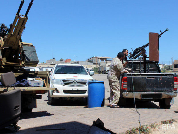 Правительственные силы Ливии сообщили о крушении вертолета с наемниками российской ЧВК "Вагнер"