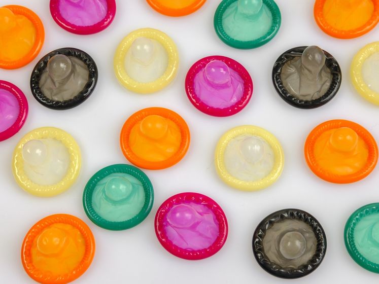 Стирали и продавали. Во Вьетнаме наладили продажу бывших в употреблении презервативов