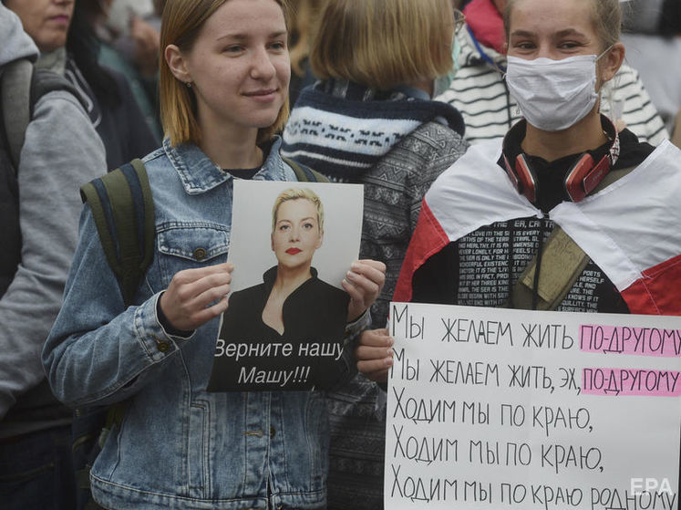 Суд в Минске отказался освободить оппозиционерку Колесникову из-под стражи