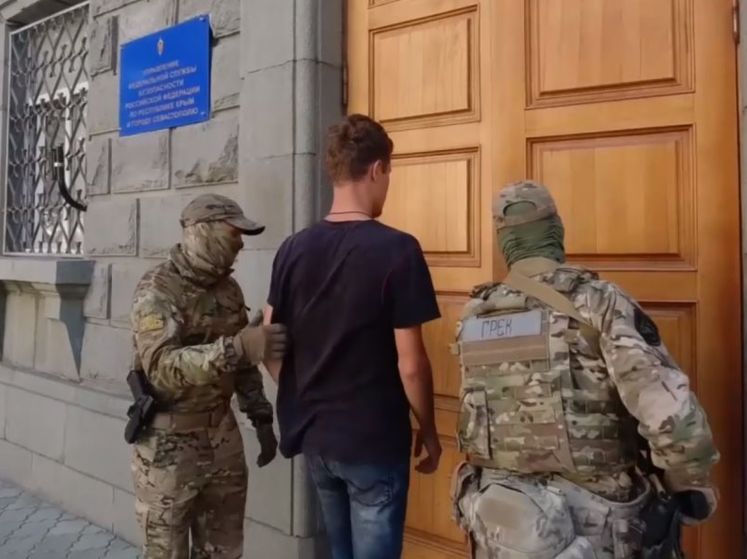 ФСБ Росії затримала в анексованому Криму одесита. Українська поліція відкрила кримінальне провадження