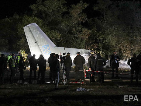 В Харьковской области при заходе на посадку упал и загорелся самолет Ан-26