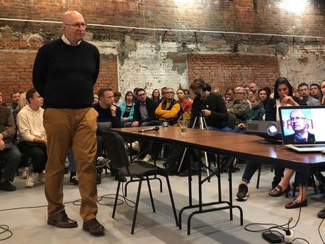 Профессор Соловей: Путин не расстается с членами своей команды. Ее можно покинуть только в цинковом гробу, взявшись за ручку, натертую каким-нибудь веществом