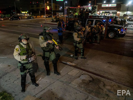 В Лос-Анджелесе предъявили обвинение подозреваемому в расстреле помощников шерифа