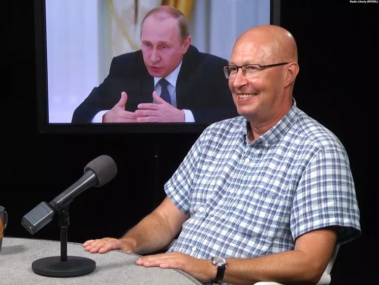 Професор Соловей: Путін і Лукашенко можуть піти майже одночасно, але живому псові краще, ніж здохлому леву