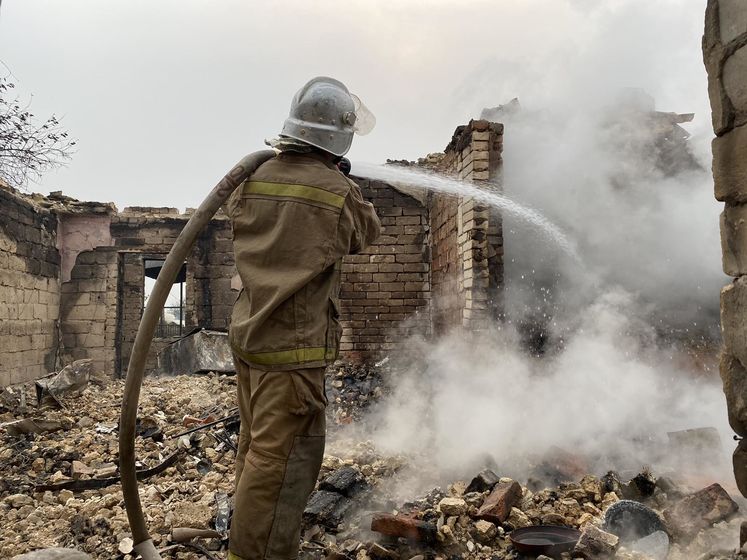 Шмыгаль вылетел в Луганскую область оценить масштабы пожаров