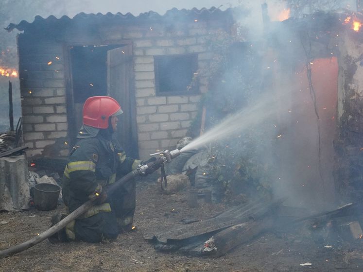 За згорілий будинок – 300 тисяч, за загиблих – 200. Шмигаль назвав суми виплат постраждалим від пожеж у Луганській області