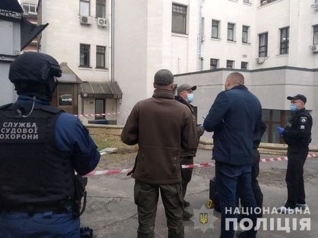 У дворі Вищого антикорупційного суду стався вибух