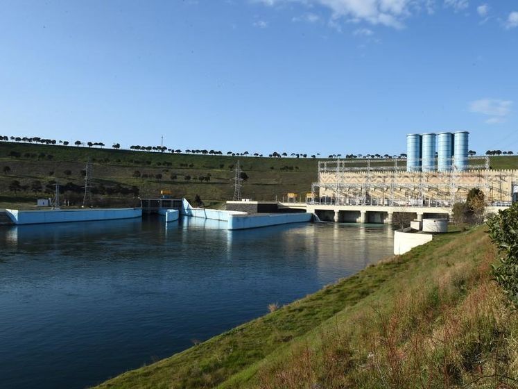 В Азербайджане сообщают, что армянская сторона обстреляла город Мингечаур, где расположена крупная ГЭС