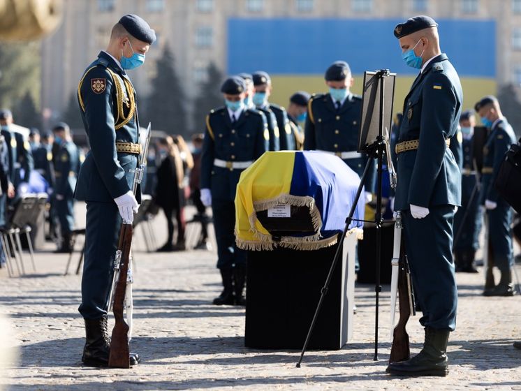 У Харкові у присутності Зеленського вшанували пам'ять жертв катастрофи літака Ан-26Ш. Відео