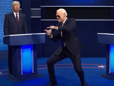 Актеры Болдуин и Керри спародировали дебаты Трампа с Байденом