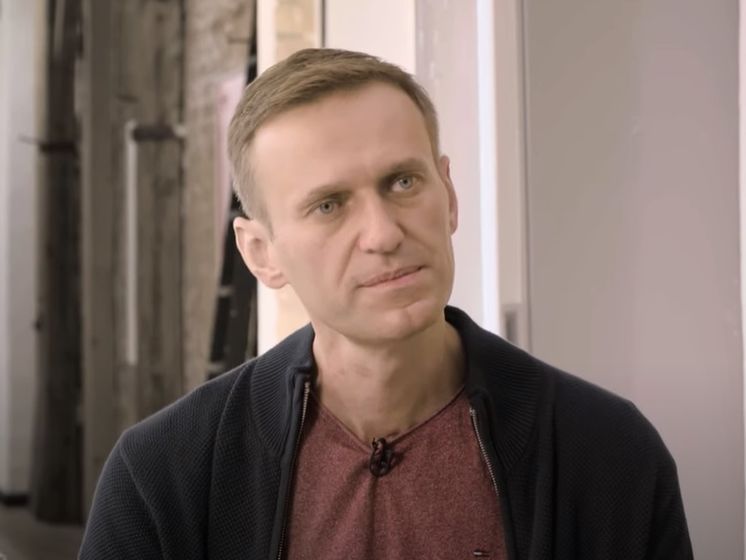 Навальный о встрече с Меркель: Меня поразило, насколько хорошо она понимает, что происходит в России