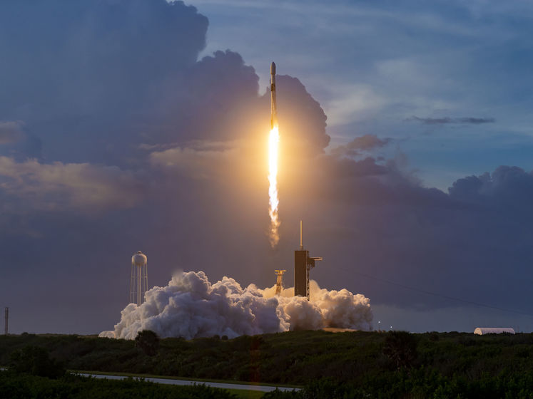 SpaceX запустила 13-ю миссию Starlink