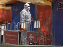 Рекордна кількість нових випадків COVID-19 в Україні, обрано нового президента НАНУ. Головне за день