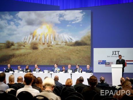 Родственник погибшего в крушении MH17 – Путину: Если это сделали твои люди, то будь мужиком и признай это 
