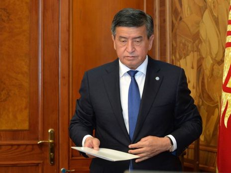 В Кыргызстане сообщили об исчезновении президента, пресс-служба Жээнбекова заявила, что он остается в Бишкеке