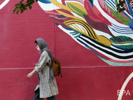 Количество инфицированных коронавирусом в мире превысило 37 млн