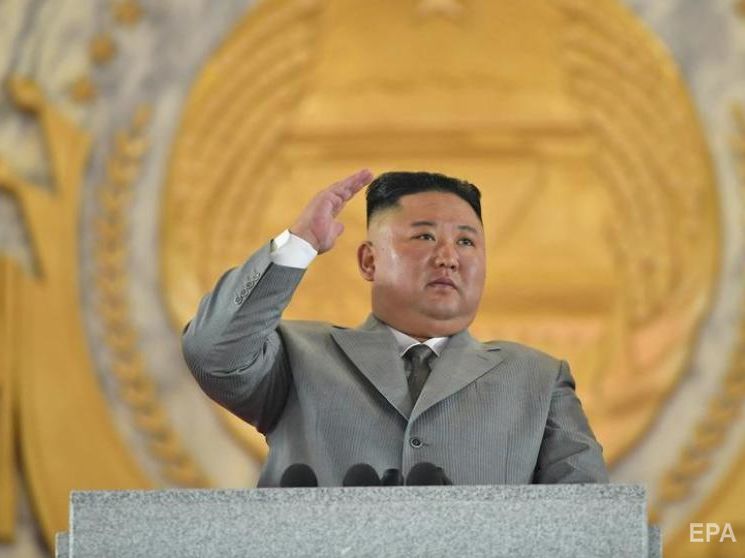 Ким Чен Ын попросил прощения у своего народа и прослезился