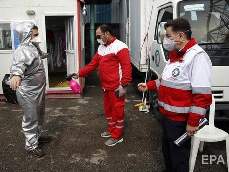 В Иране установлен новый рекорд по числу умерших за сутки пациентов с COVID-19