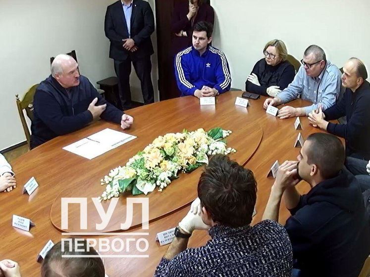 Лукашенко на встрече в СИЗО разрешил Тихановскому позвонить жене в присутствии охраны