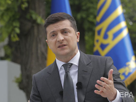 Зеленский говорил, что в день местных выборов украинцам предложат ответить на "пять важных вопросов"