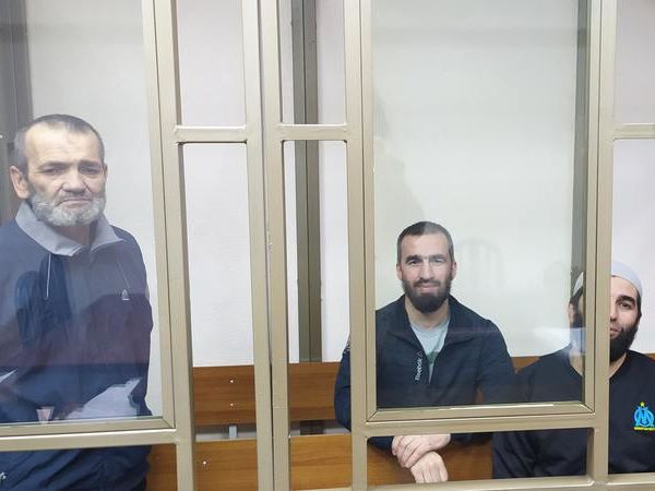 Суд у РФ ще на три місяці продовжив арешт трьох фігурантів "справи Хізб ут-Тахрір"