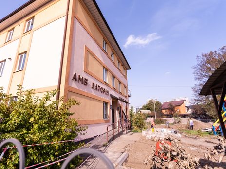 Попов: Мы открыли по всему городу 100 амбулаторий, но в результате 