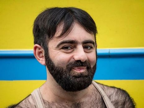 Арзуманян после долгой паузы вернулся к занятиям со штангой