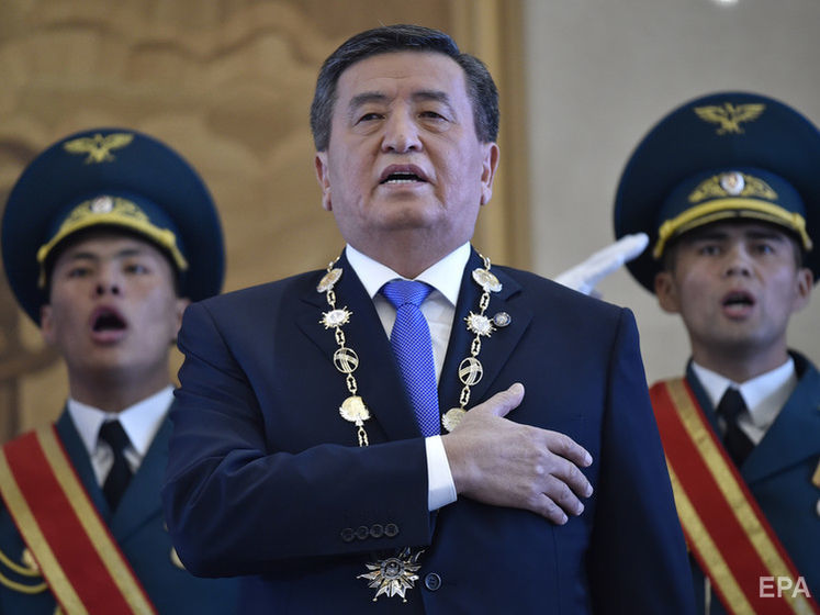 Президент Киргизстану готовий піти у відставку після парламентських виборів