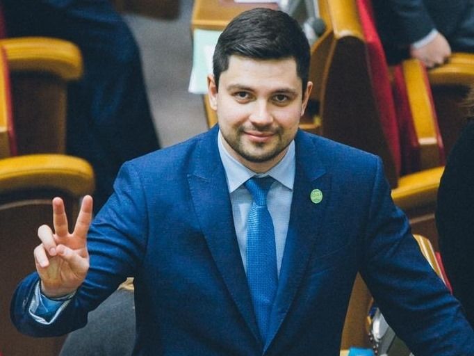 В "Слуге народа" рассказали, что Рада может юридически оформить проведение всеукраинского опроса