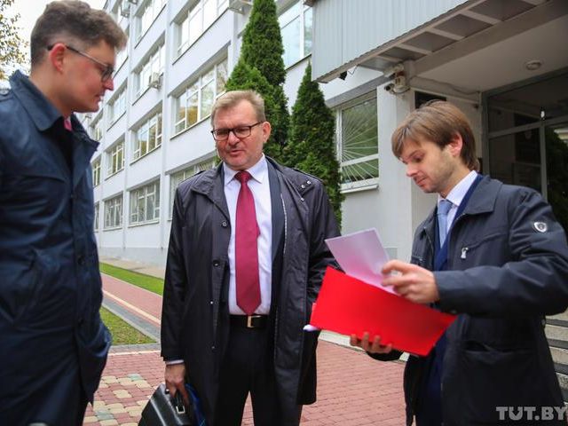 У Білорусі позбавили ліцензії адвоката Бабарика та Колесникової
