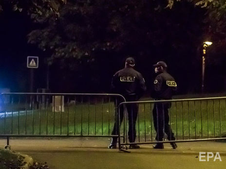 Убивство професора в передмісті Парижа. Затримали дев'ятьох осіб