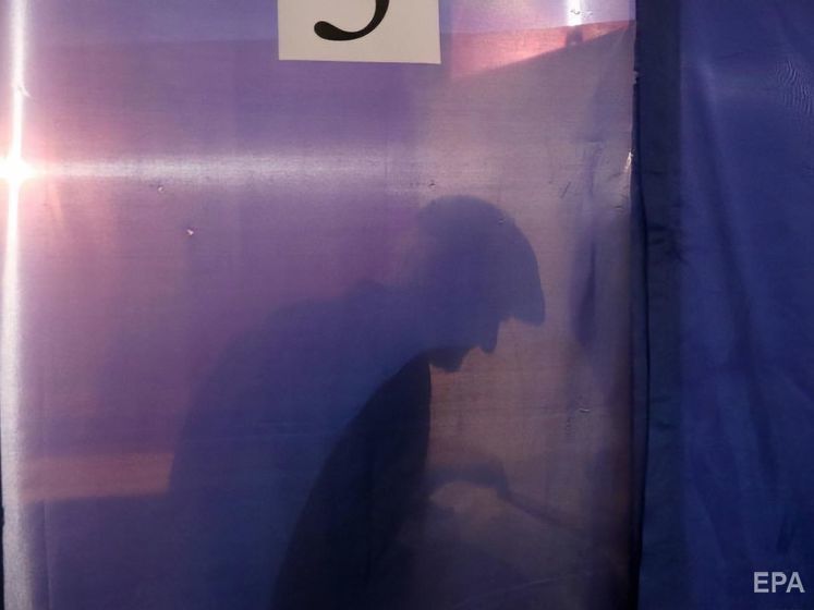 "Третьей попытки не будет". В ЦИК Украины сообщили, как на местных выборах испорченный бюллетень обменять на новый
