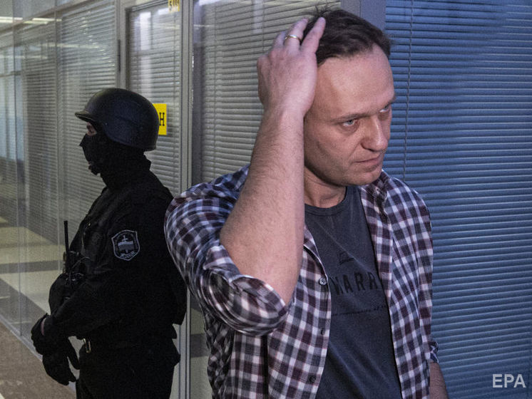 Навальный заявил, что планирует вернуться в Россию, несмотря на попытки Кремля помешать ему