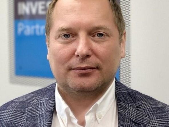Экс-чиновник и бывший глава "Альфа-Банка" Андрей Волков за две недели захватил больше 35 объектов столичной недвижимости – адвокат