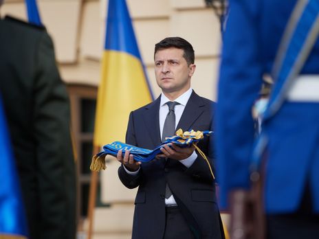 Зеленский: Те, кто без боя отдал Крым, должны нести ответственность