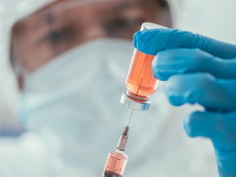 У Києві з вікон лікарень викинулося двоє пацієнтів із COVID-19 – ЗМІ