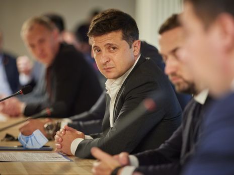 Ініціативу Зеленського провести всеукраїнське опитування в день виборів позитивно оцінює 43% українців – соцопитування